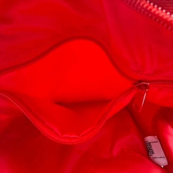 Brevitē The Backpack Red Minimalist Everyday Travel Laptop Bag - Picture 15 of 16